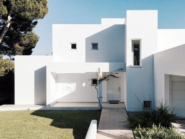 Cómo decorar un salón al estilo minimalista