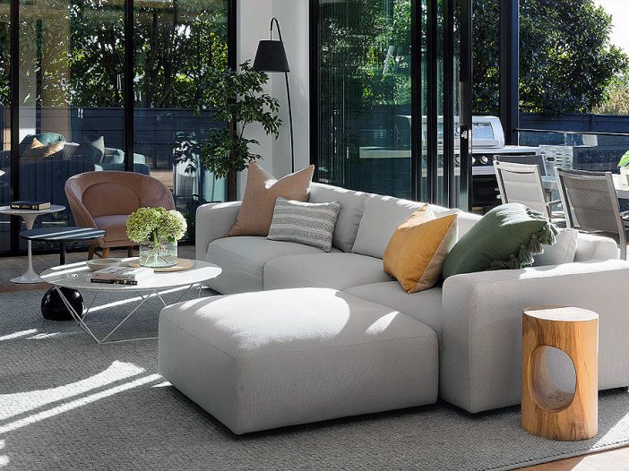 Infografías para visualizar la integración de elementos de sostenibilidad en proyectos de arquitectura para edificios industriales